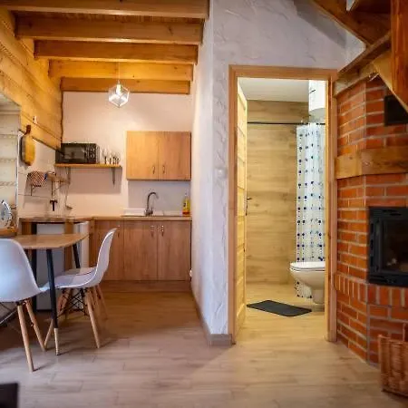 Ferienwohnung Bieszczadzki Szeryf 660-492-682 Polańczyk Exterior foto