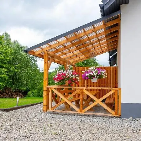 Ferienwohnung Bieszczadzki Szeryf 660-492-682 Polańczyk Exterior foto