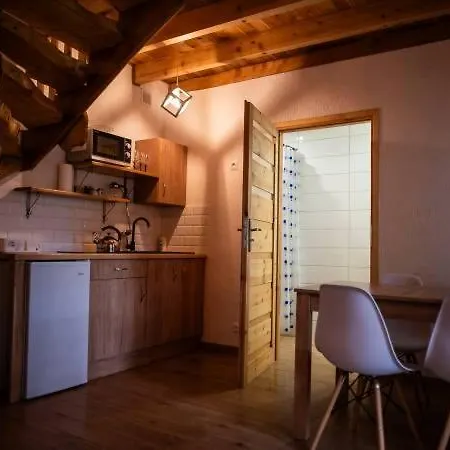 Ferienwohnung Bieszczadzki Szeryf 660-492-682 Polańczyk Exterior foto