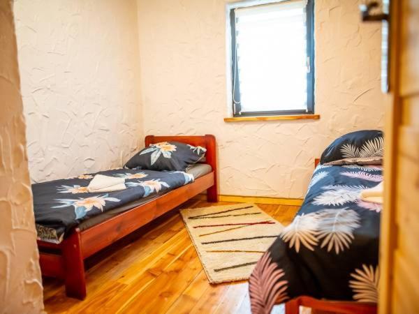 Bieszczadzki Szeryf 660-492-682 Apartment Polańczyk